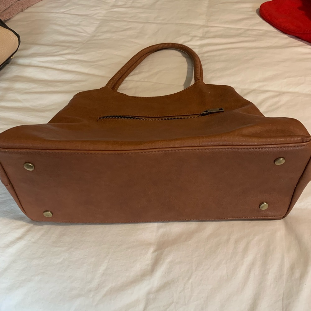 Large Tote Style Bag - Picture 6 of 6